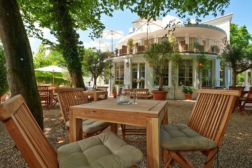 Prinz Myshkin Parkhotel