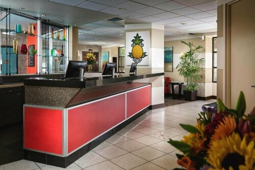 Staypineapple, University Inn, University District Seattle, Забронировать Отель Сиэтл штат Вашингтон, рядом с Парк и ботанический сад The Quad
