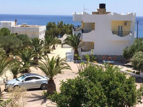 Elenas Beach Garden by Estia, Забронировать Гостевой дом Ферма East Crete
