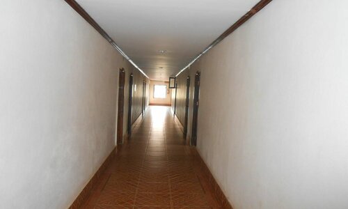 Vanhmaly Hotel, Забронировать Отель Отели Вьентьяна с парковкой, Парковка