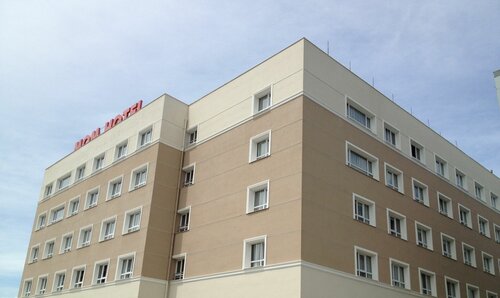 Mom Hotel, Rezervovat Hotel Bornova İzmir