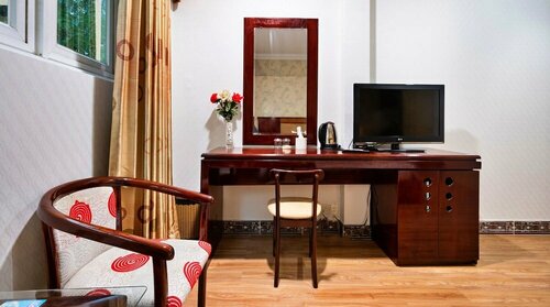 Hanz Cosmos Central Hotel, Забронировать Отель Отели Хошимина с парковкой, рядом с Парк Тао Дан, Парковка