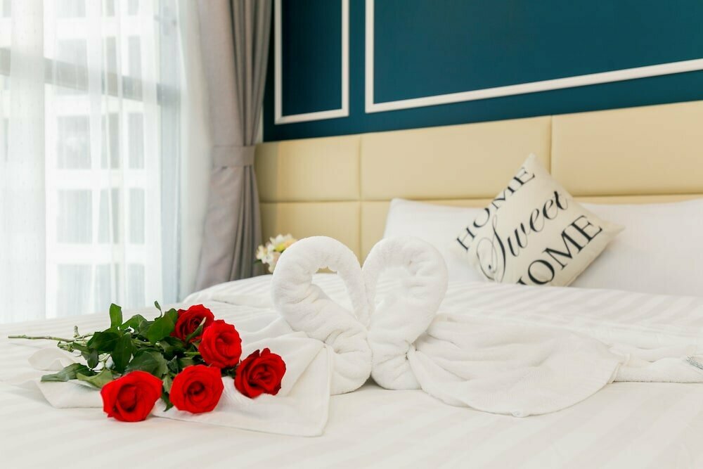 Vera Apartments Saigon Royal Residence