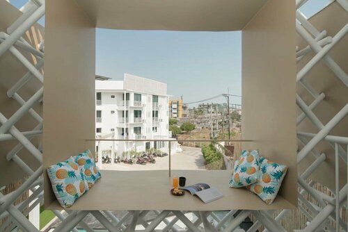 Yanud Residence, Забронировать Отель Отели Ратсада 4 звезды, 4*