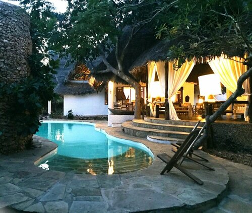 Simba Wa Kale Luxury Resort Malindi, Забронировать Курортный отель Отели Mombasa North Coast с парковкой, Парковка