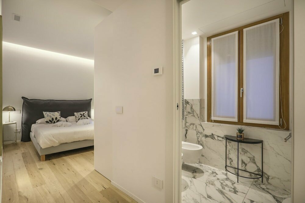Milan Luxury Gem-hosted by Sweetstay