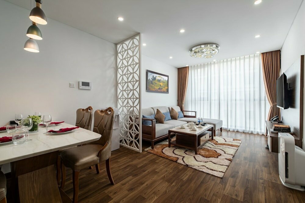 Hao Nam Apartment by Dapano