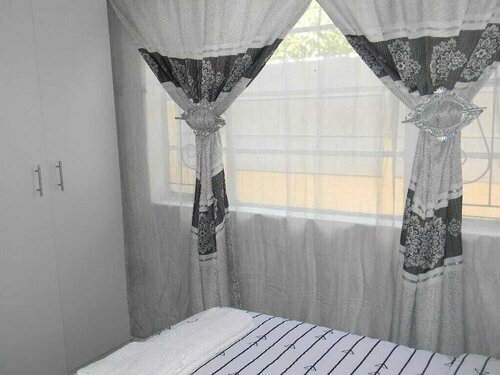 M2T Guest House, Reservar Casa de hóspedes Hotéis baratos em Western Cape.