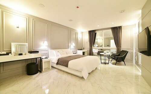 Yeosu Hotel Zava, Забронировать Отель Отели Йосу с парковкой, Парковка