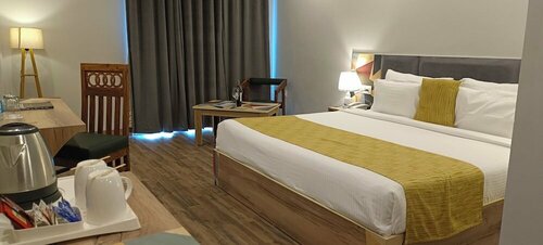 HOtel Square One by D'Polo Dharamshala, Забронировать Отель Отели Дхармсала с парковкой, Парковка