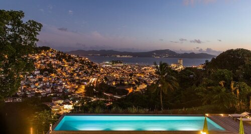 Apolline Martinique, Đặt Khách sạn Khách sạn ở Fort-de-France có chỗ đỗ xe, Bãi đậu xe