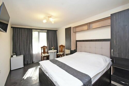 Forest Hills, Book Hotel 3-stjernede hoteller i Jerevan, 3*
