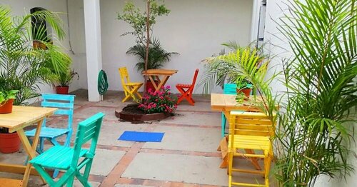 Hostal Casa Colores Adults Only, Buchen Sie Hostel Hotels in Guadalajara mit Parkplatz, in der Nähe von Expiatorio Temple, Parkplätze