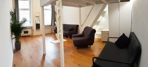 Bright Side Apartment, Забронировать Апартаменты/квартира Отели Будапешта с парковкой, рядом с Станция метро Kalvin Square, Парковка
