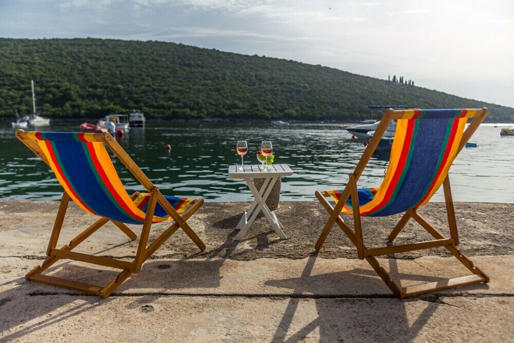 Apartments Bigovo Veljic