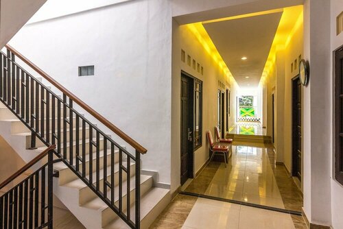 OYO 1118 Artomoro Family Guesthouse, Reserva ahora Hotel Baturetno 