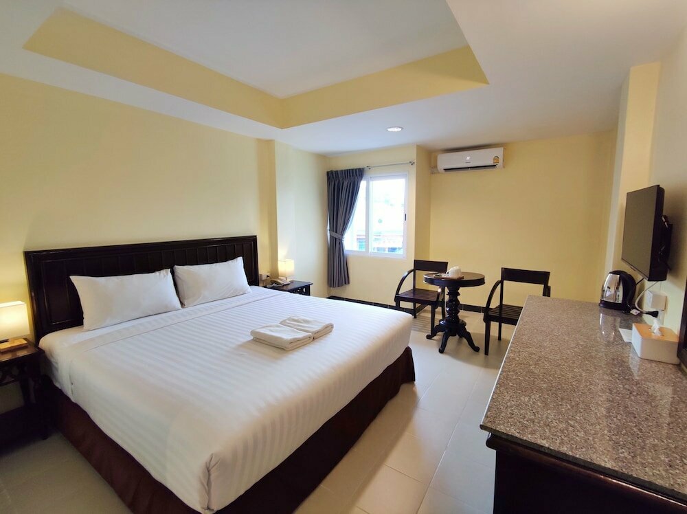 The Chanthong Residence and Hotel Pattaya