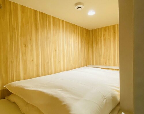 bnb+ Shinsaibashi, Забронировать Хостел Хостелы Осаки, рядом с Loft PlusOne West, Хостел