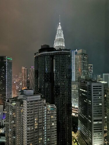 Vortex Suites Klcc by BlackNest