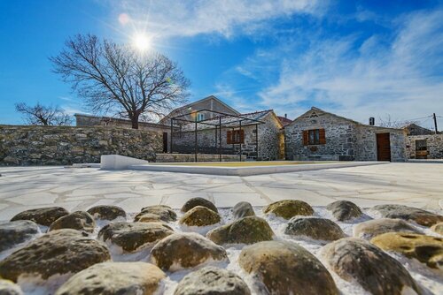 Ranch Wild North, Забронировать Отель Отели и гостиницы Medviđa, Отель