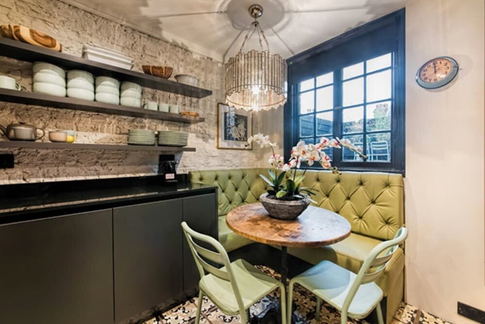 Newly Renovated One Bedroom Kensington Flat