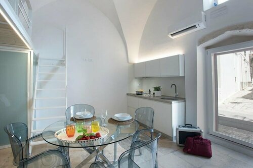 Bibi Apartments, Забронировать Апартаменты/квартира Отели в центре Остуни, в центре