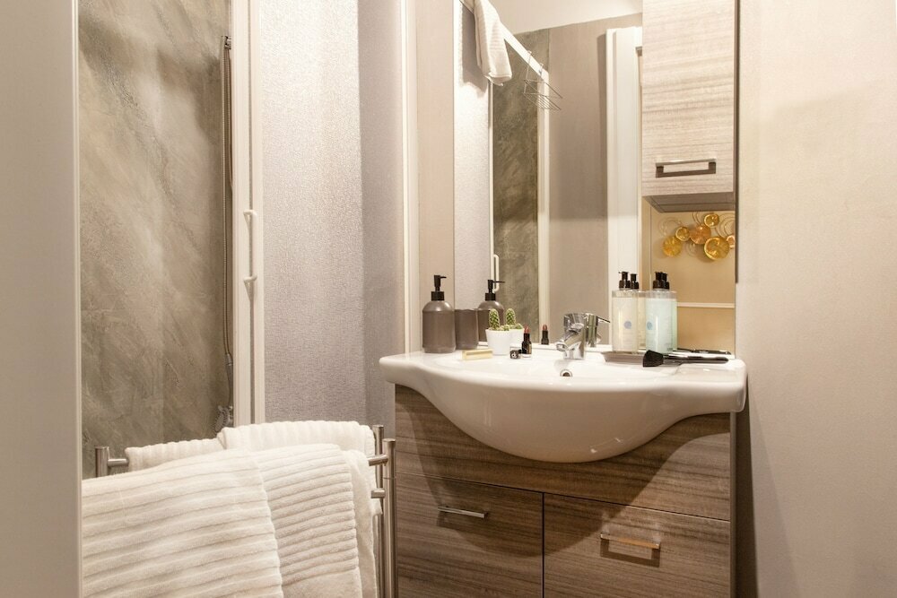 Fair Suite