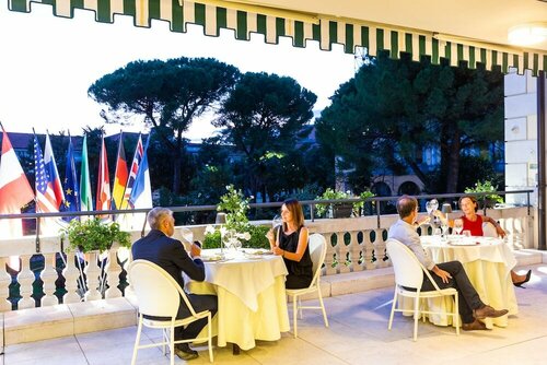 Ambassador Palace Hotel, Buchen Sie Hotel Udine Friaul-Julisch Venetien