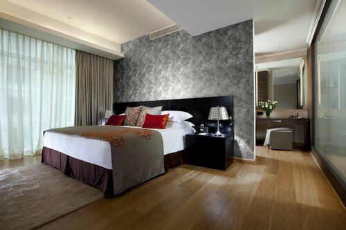 IIDL Suites New Delhi, Забронировать Отель Отели Нью-Дели с бассейном, Бассейн