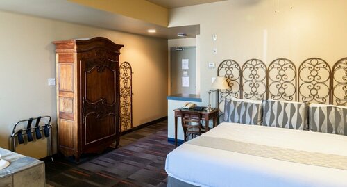 Rundle Mountain Lodge, Prenota Hotel Hotel 3 stelle a Canmore, 3*