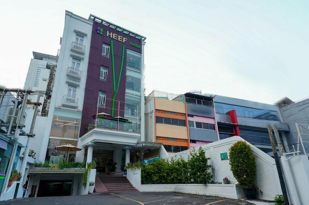 Heef Hotel