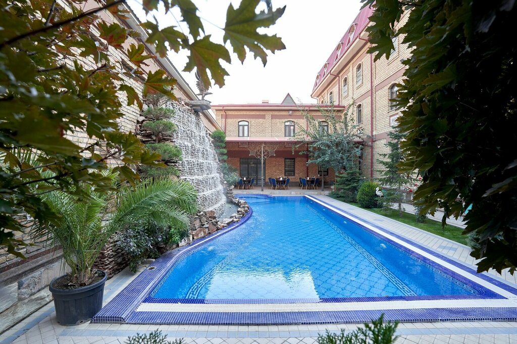 Rakat Plaza