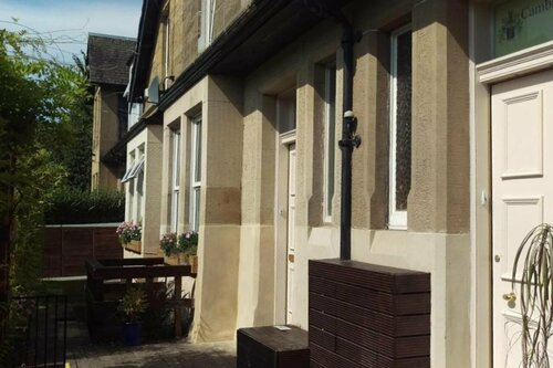 Cambridge House, Забронировать Отель «постель и завтрак» Отели Эдинбурга с завтраком, рядом с Trinity House, Завтраки