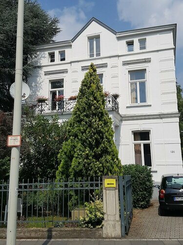 A&S Ferienwohnungen Koblenzer Strasse, Забронировать Гостевой дом Бад-Годесберг Бонн, рядом с Замок Годесберг