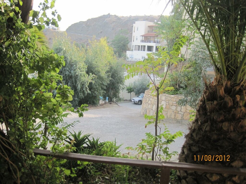 Sfinias Apartments