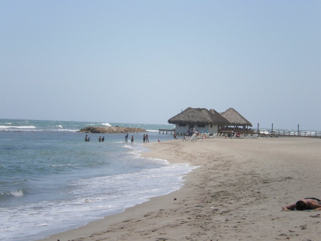 Plaza Real Resort