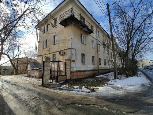 Меблированный комнаты Комсомольская на Набережной, Забронировать Отель Кировский район 