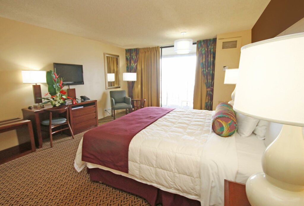 Hilo Hawaiian Hotel