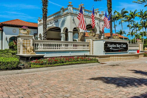 Naples Bay Resort and Marina, Забронировать Курортный отель Нейплс Southwest Florida