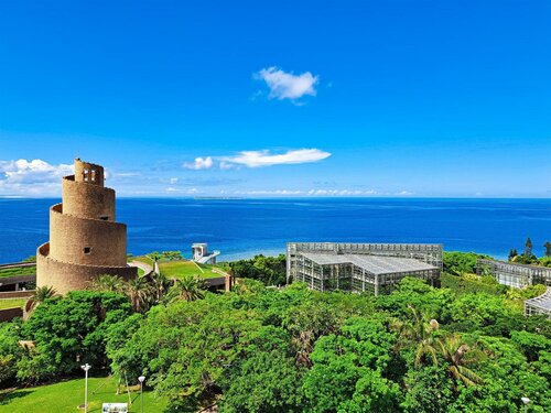 Wisteria Condominium Resort, Book Ferieresort Motobu 