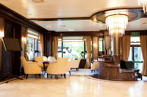Fredrick's Hotel & Spa, Забронировать Курортный отель Мейденхед Беркшир