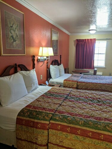Lake Houmas Inn, Забронировать Отель Хоума Acadiana