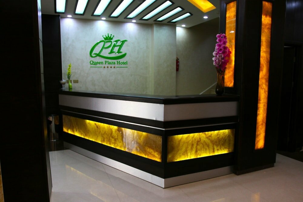 Queen Plaza Hotel