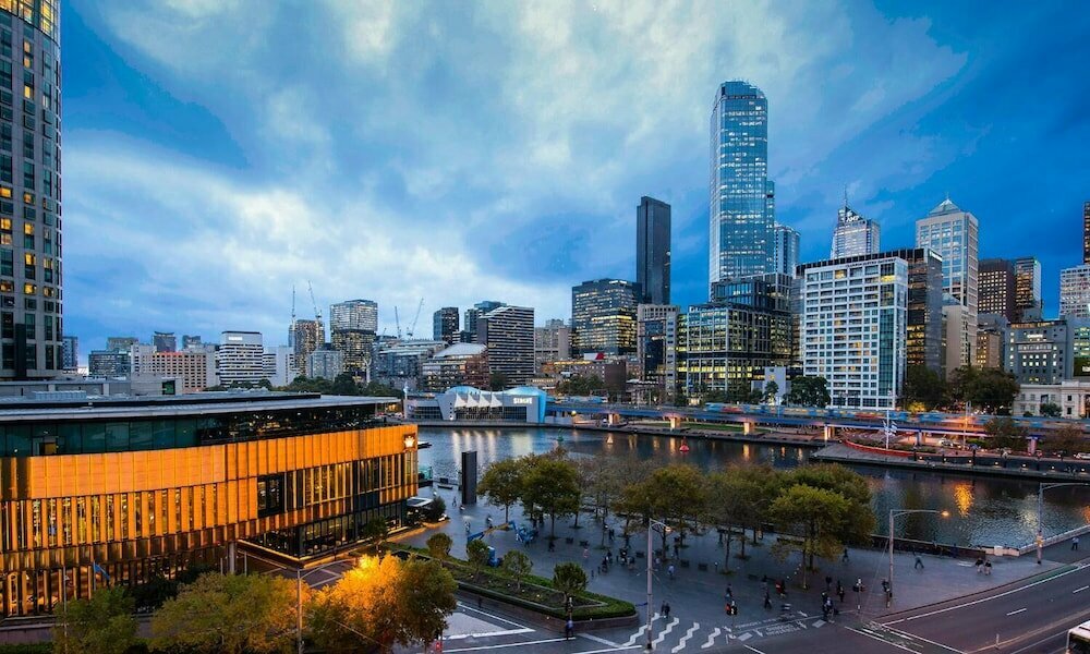 Platinum Apartments @ Freshwater Place