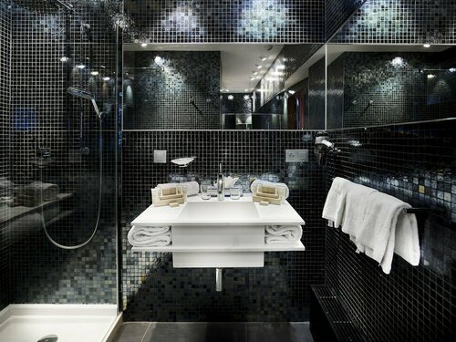 Van Der Valk Sélys Liège Hotel & Spa, Забронировать Курортный отель Отели Льежа с парковкой, рядом с Железнодорожный вокзал Льеж-Пале, Парковка