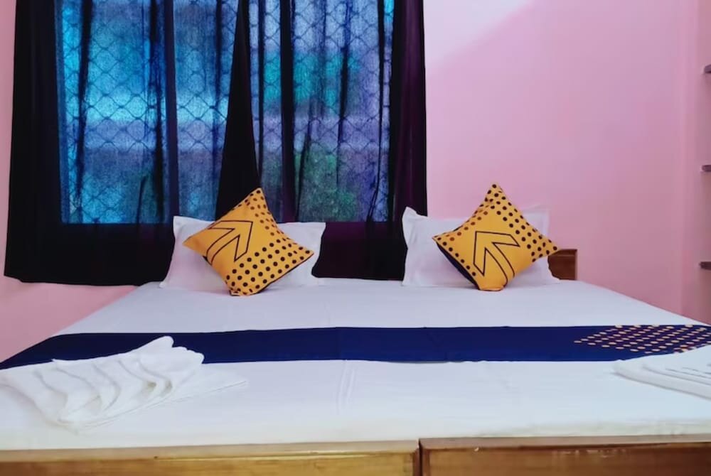 Goroomgo Gunjan Puri