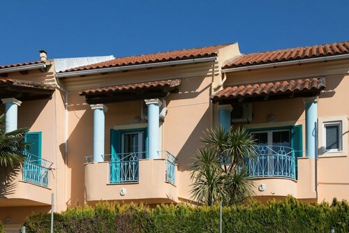 Poseidon Suites by CorfuEscapes, Забронировать Апартаменты/квартира Отели Палеокастрица с бассейном, Бассейн