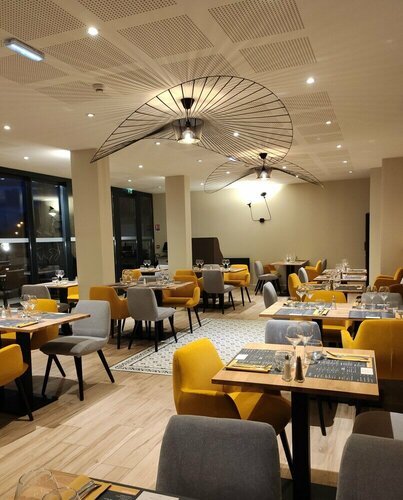 Logis Hotel Bellaroc, Book Hotel Hotels in Lot with a Pool, Swimming Pool