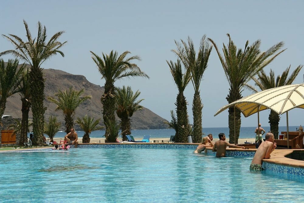 Lam Hotel Foya Branca