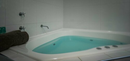 Akuna Motor Inn and Apartments, Забронировать Апартаменты/квартира Даббо Central West NSW